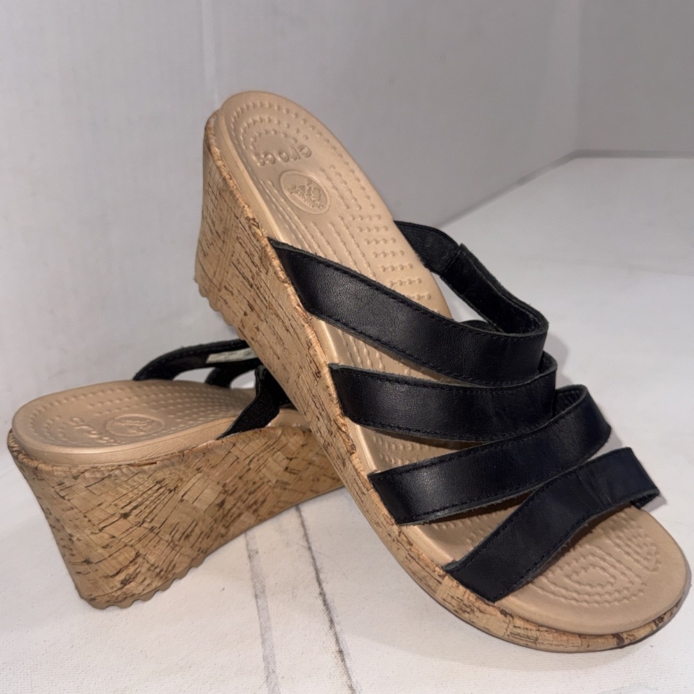 Crocs A-Leigh Cork Wedge Black Sandals Strappy Leather Classic Women's Size 7